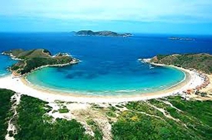 Apartamento A 300 Metros Da Praia Do Forte 카보프리우 외부 사진
